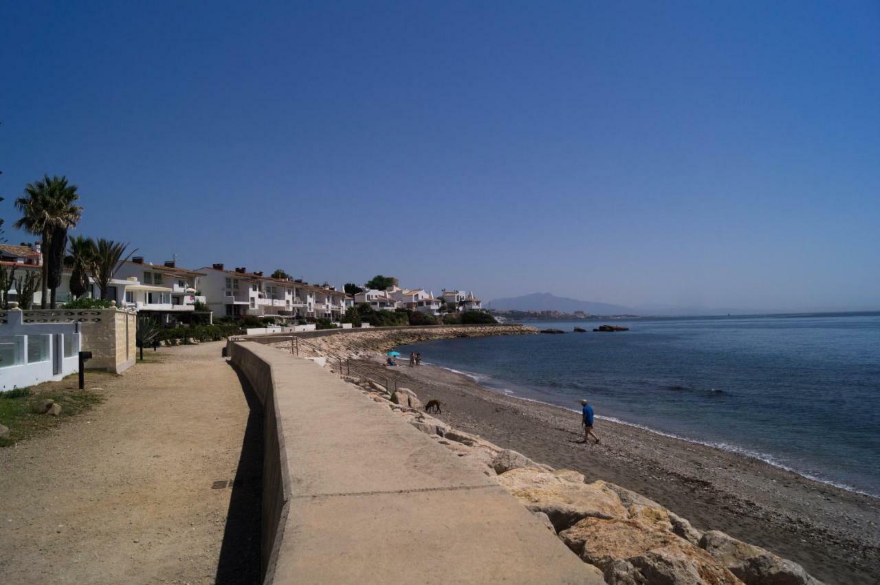 Beach-Front Bahia Dorada Estepona Exteriör bild