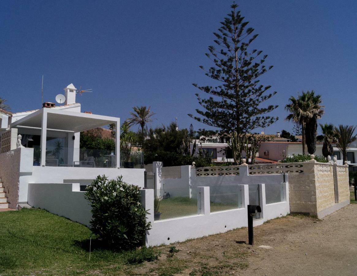 Beach-Front Bahia Dorada Estepona Exteriör bild